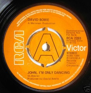 John, I Only Dancing Royaume-Uni Promo